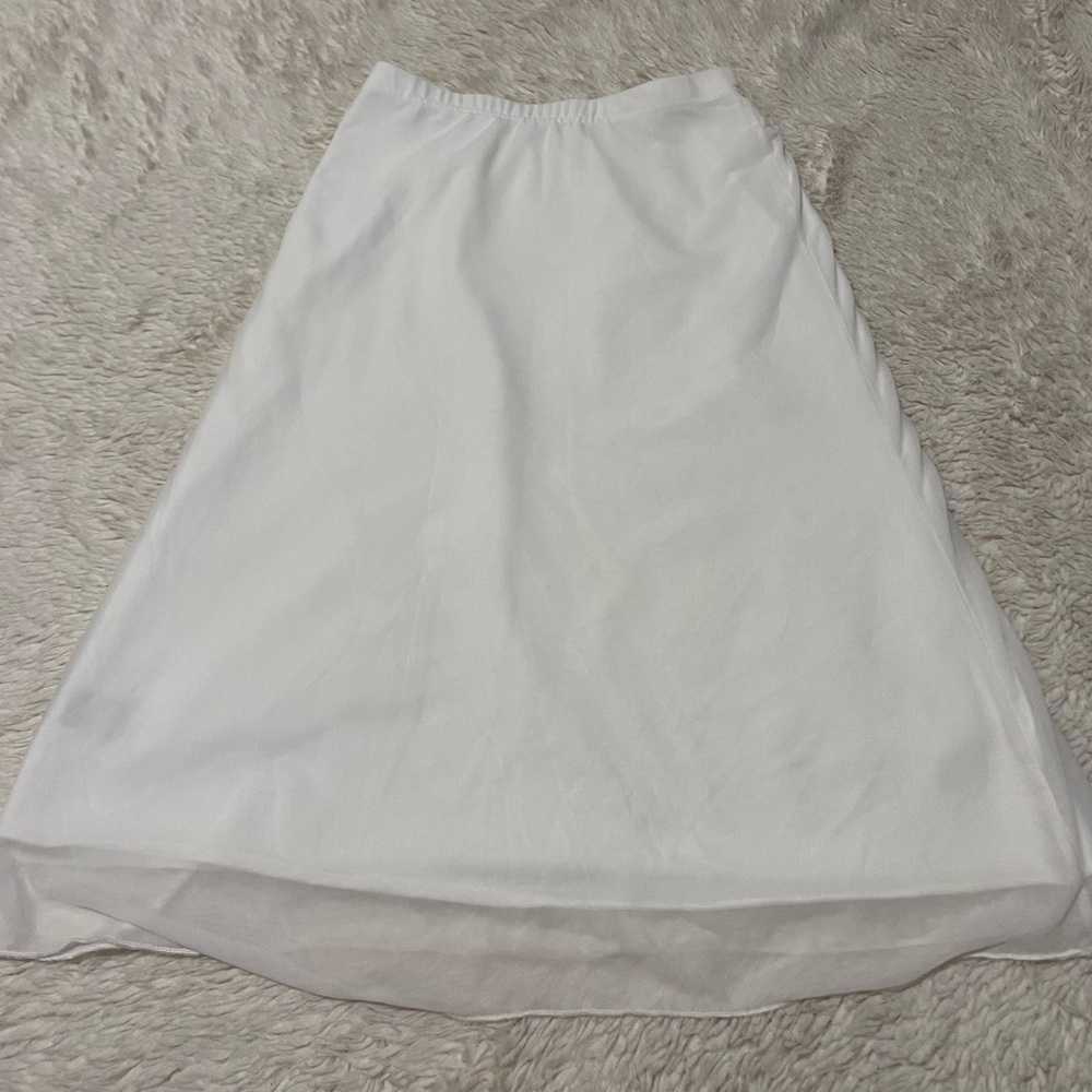 Flowy White Midi Skirt